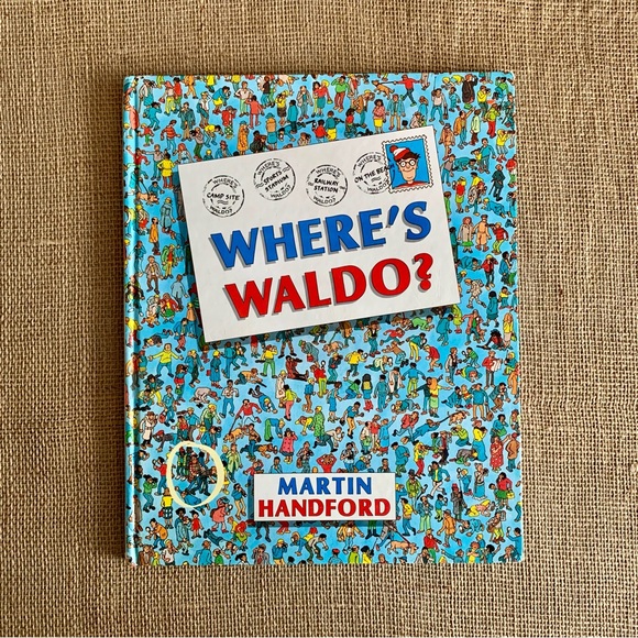 WHERE’S WALDO Oversized Hardback Search and Find Fun Book - Picture 1 of 11